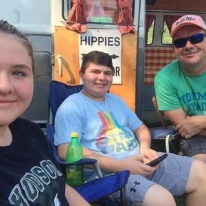 Meet your Posher, Carl